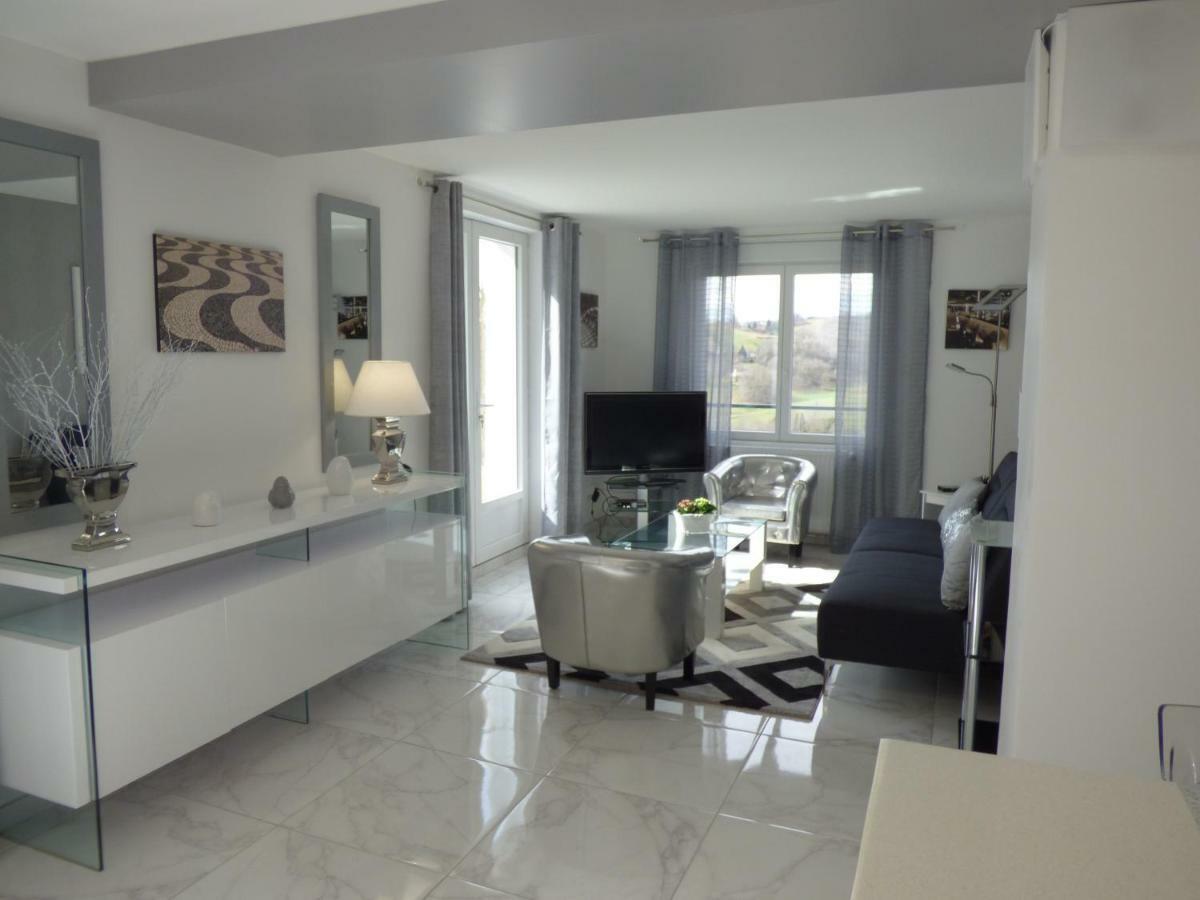 Suite Panoramique A Tulle Bagian luar foto